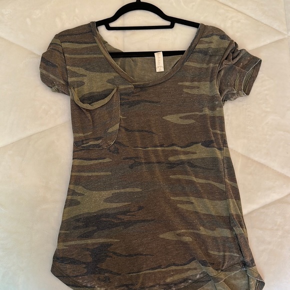 Altar’d State Camo top with frocket - Picture 1 of 2